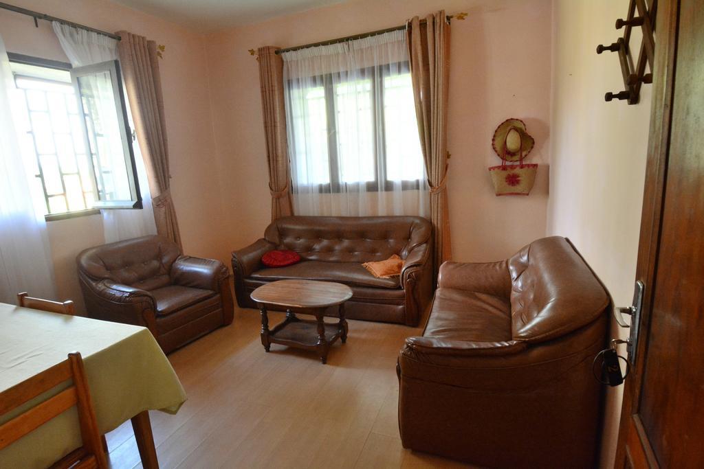 Hotel Chez Jeanne Antananarivo Eksteriør billede